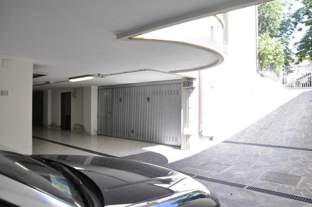 Residence Hamilton Riccione Exterior photo